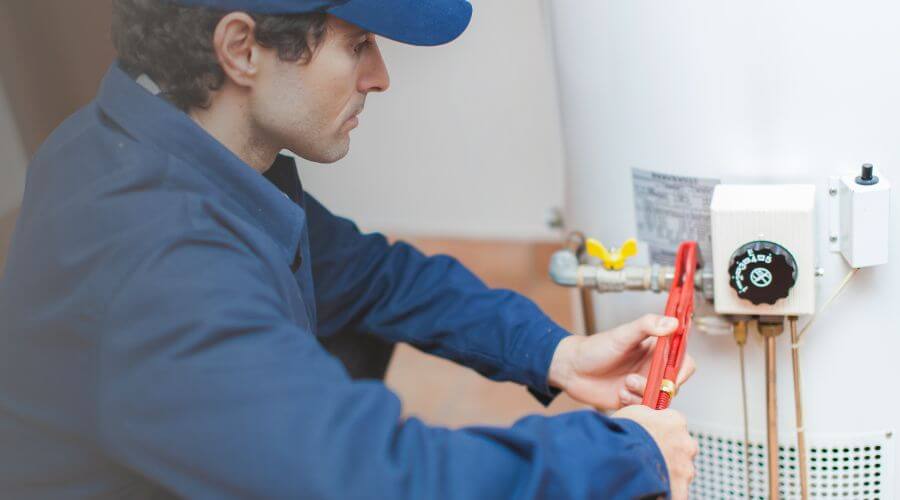 Professional Tankless Water Heater Installation in Palmyra, IL